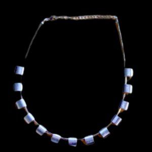 Brushed nickel necklace with merlons EUC